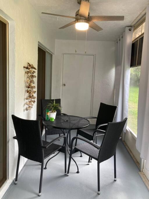 Season Paradise In Cortez Apartment